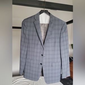 Calvin Klein Men's Grey slim fit suit